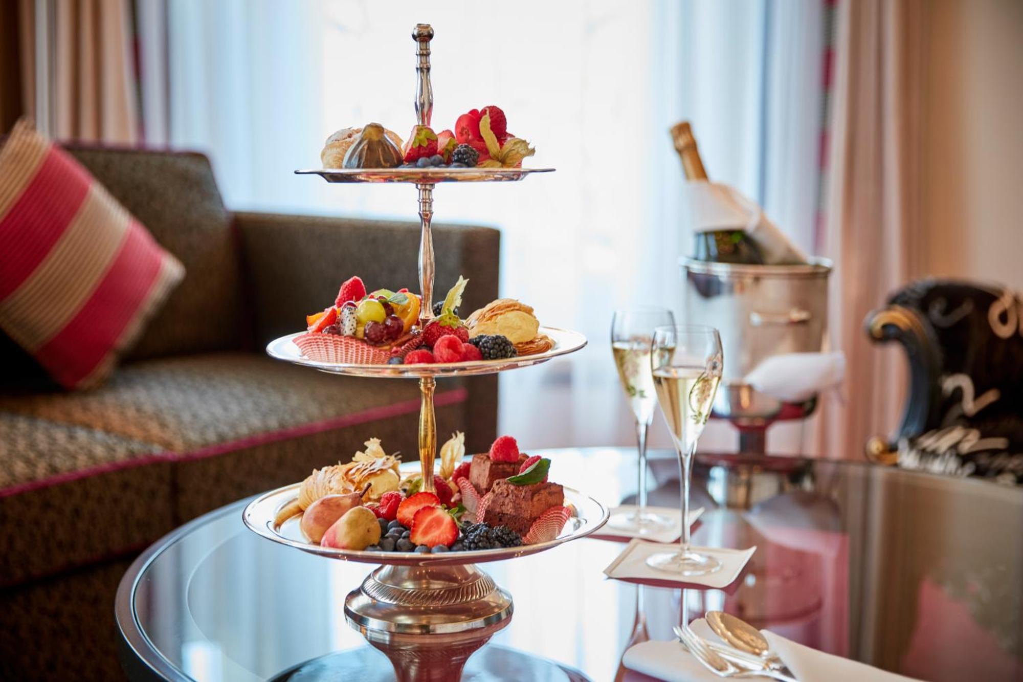 The Dufour By Schweizerhof Otel