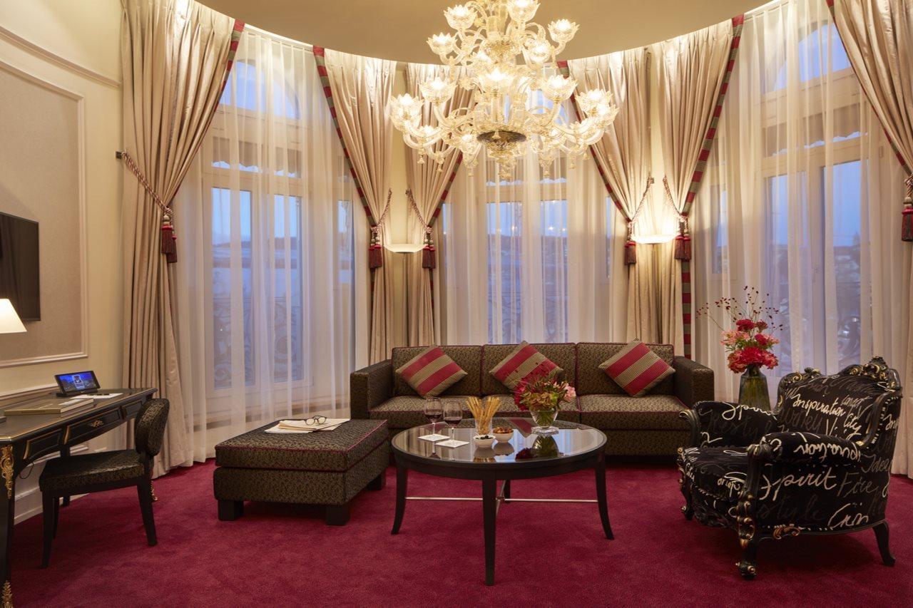The Dufour By Schweizerhof Otel 5*